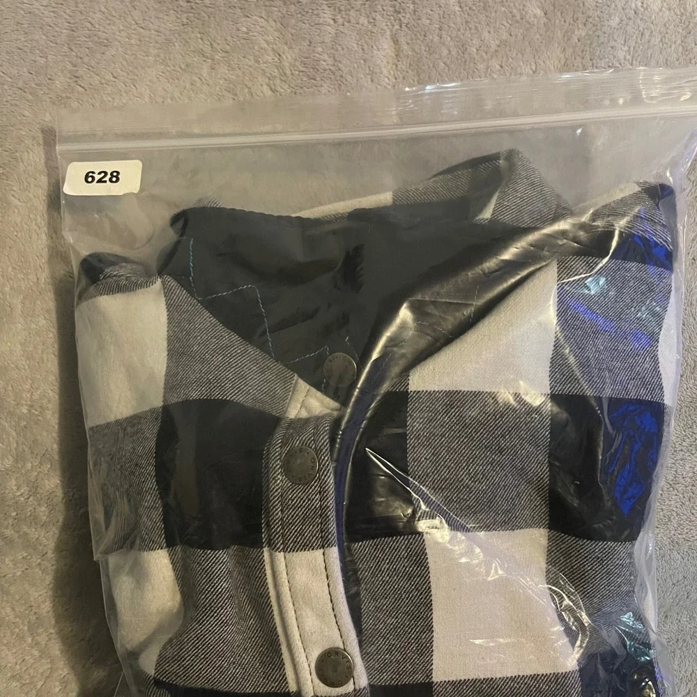 Orvis Jacket Womens XL Black White Buffalo Plaid Fleece Lined Snap Front Shirt